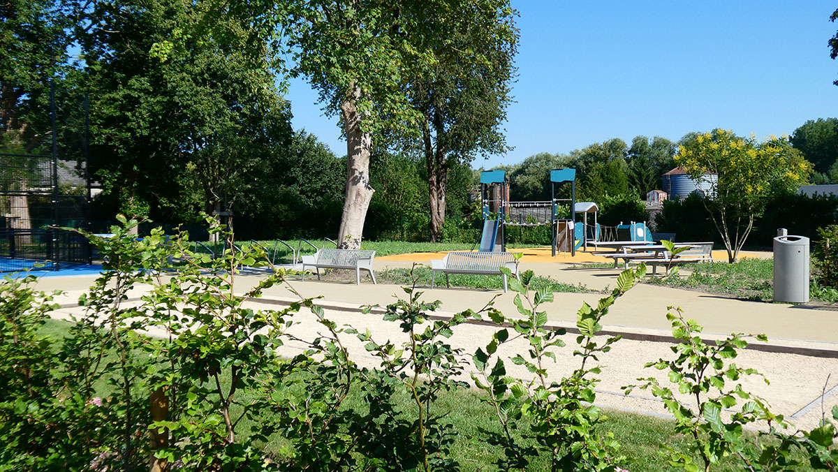 P1000890