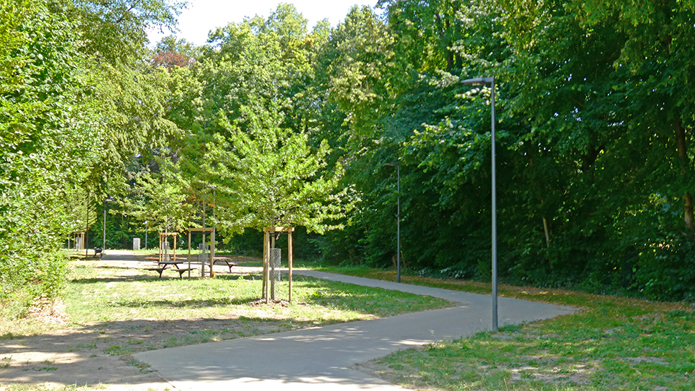 AMENAGEMENT DU PARC DES DUCS A FLORENNES par arpayge paysagiste